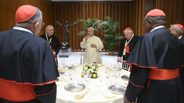 Le pape Léon XIV a mangé avec les cardinaux | © Vatican Media
