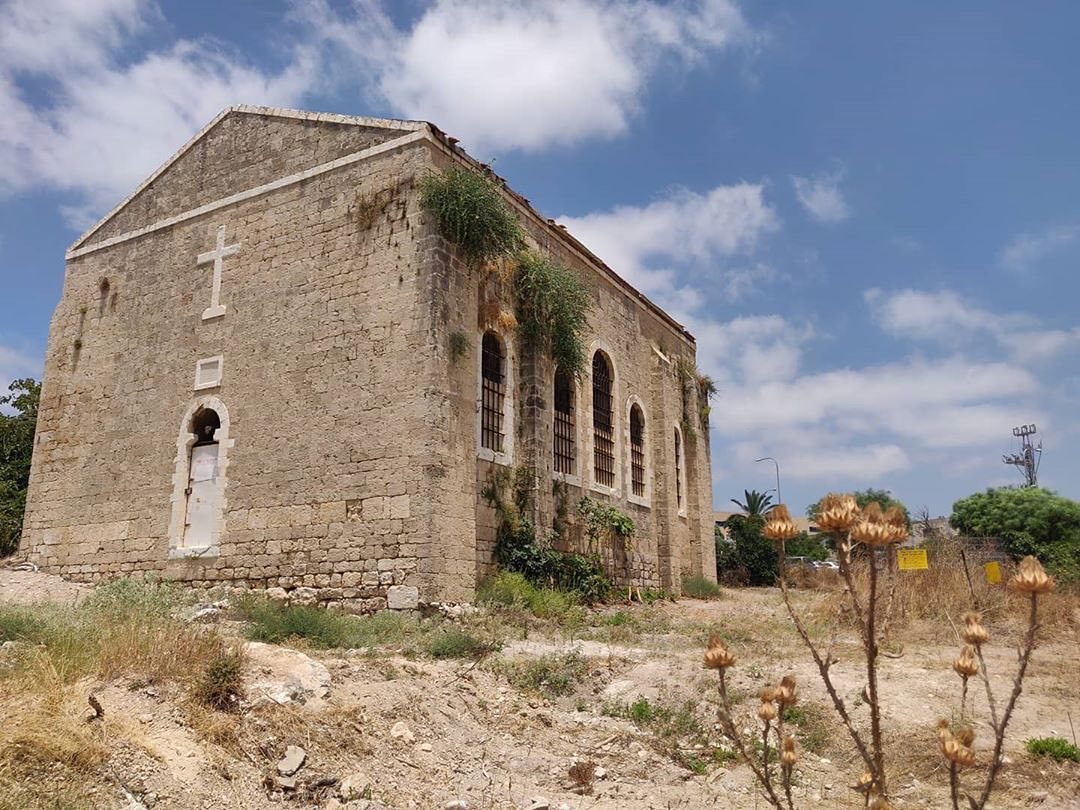 L'église témoigne de l'existence du village palestinien d'Al Bassa, détruit en 1948 | capture d'écran Facebook