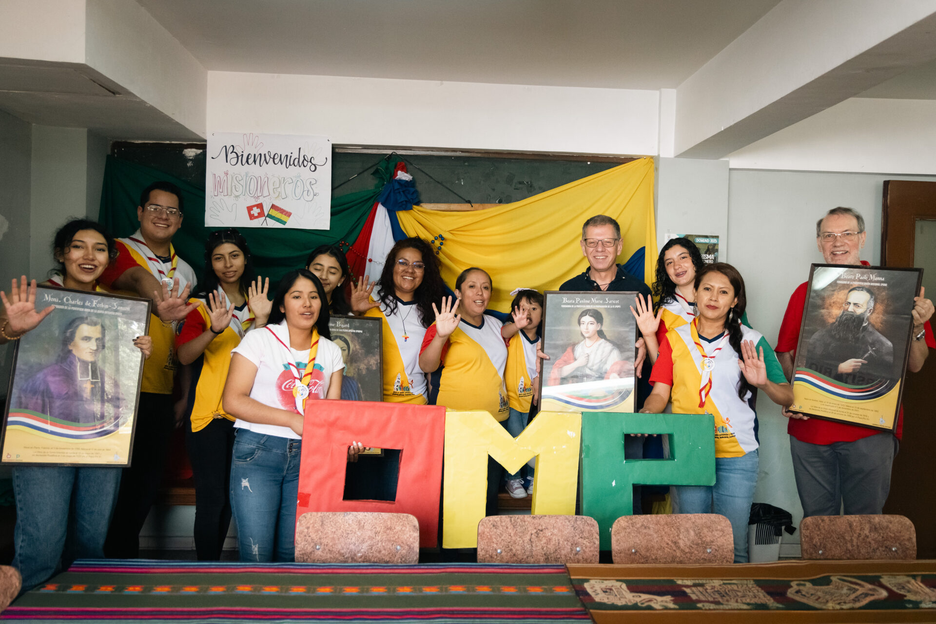 Makus Cott, au centre, avec des représentants de Missio Cochabamba, en Bolivie | © Missio