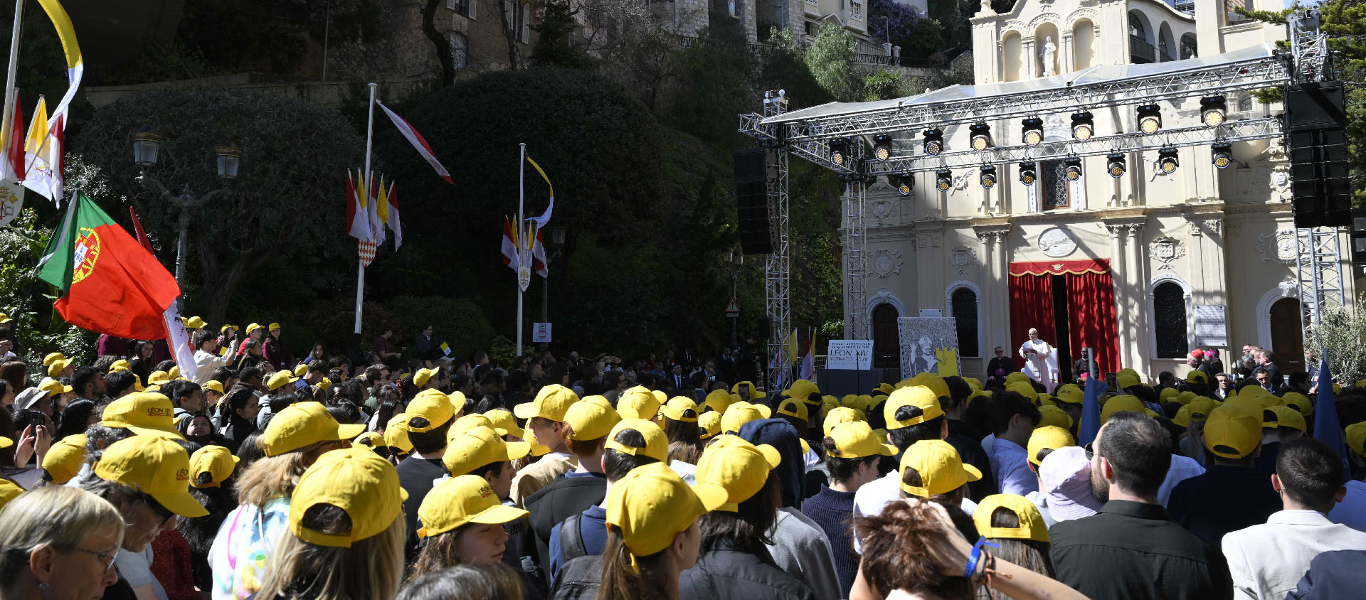 Dans le public figuraient des enfants des écoles, des jeunes engagés dans des associations et des catécumènes | © Vatican Media