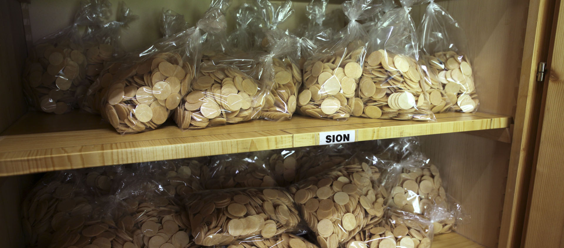 Encore dix monastères, dont celui des Bernardines de Collombey (VS), vivent de la production d'Hosties en Suisse | © Bernard Hallet