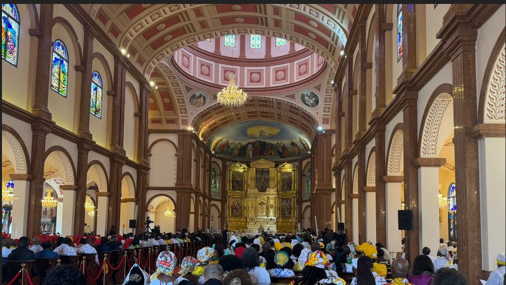 La cathédrale de Mongomo se veut une réplique de Saint-Pierre de Rome | AK I.MEDIA