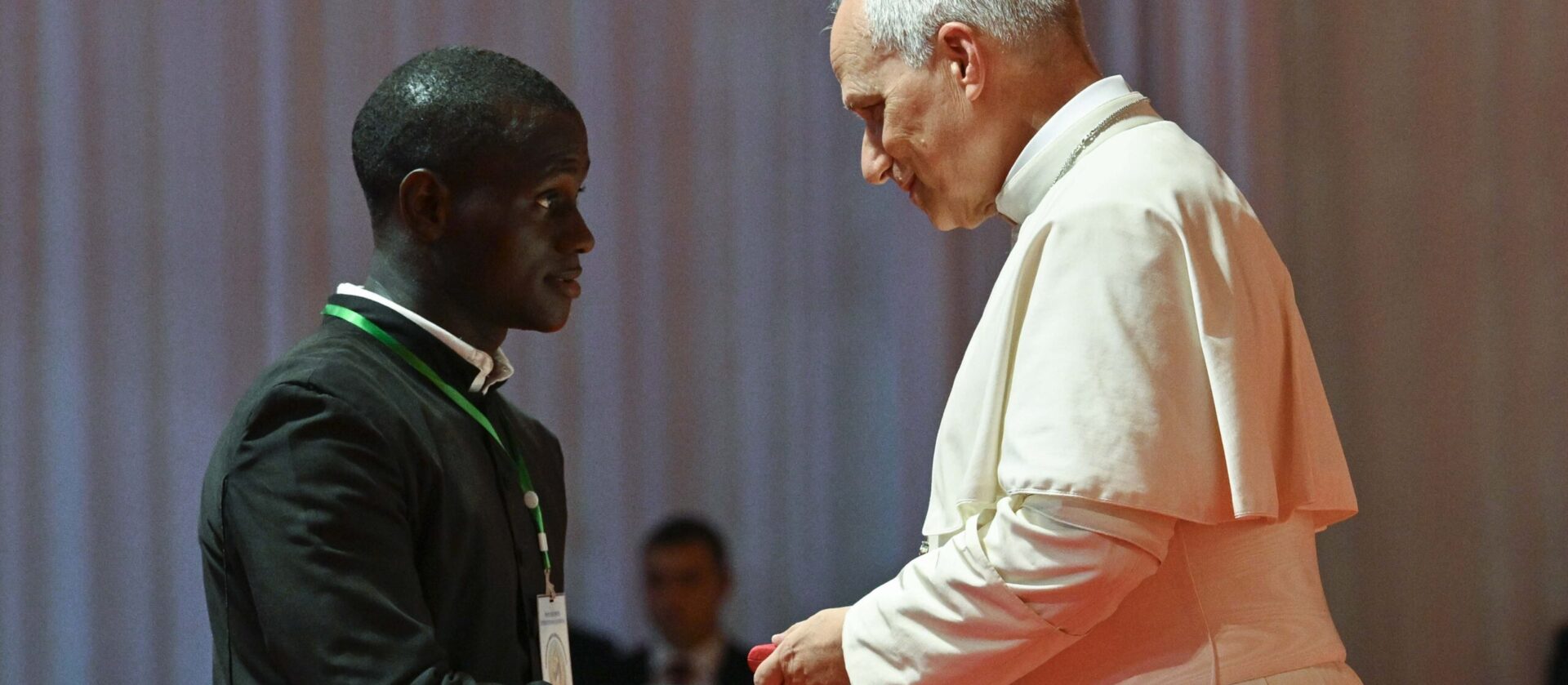 Le 22 avril 2026, le pape à rencontré les jeunes de Guinée équatoriale à Bata | © Vatican Media
